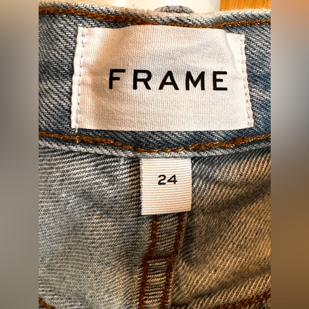FRAME High Rise Bermuda Shorts - Picture 4 of 7
